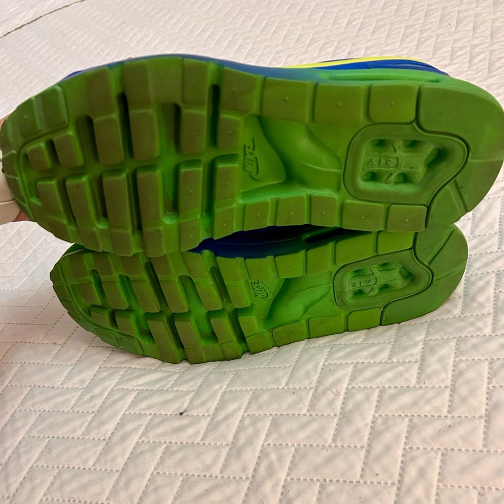 Nike Doernbecher Freestyle “Chase Swearingen” size 9.5 Rare Limited Edition - Picture 10 of 10